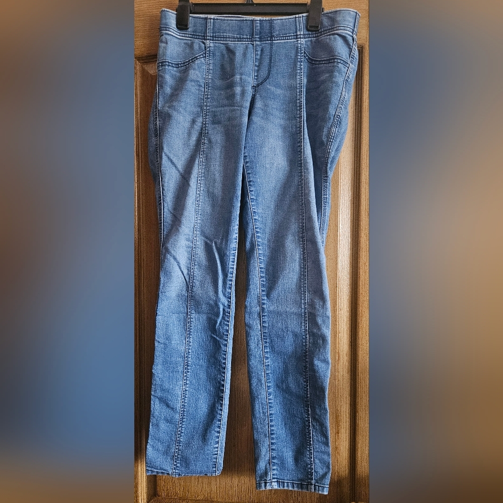 Apt. 9 Classic Blue Jeans